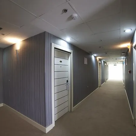 Saffron Szálloda 4*