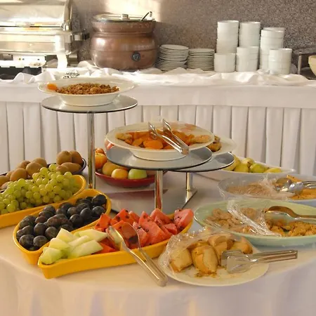 Hotel Saffron Hotel 4*