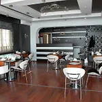 Hotel Saffron
