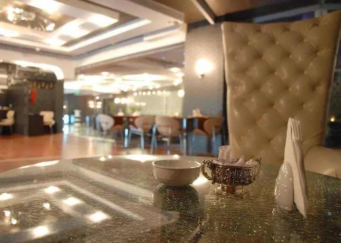 Saffron Hotel Hotel 4*